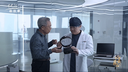 贺刚.jpg